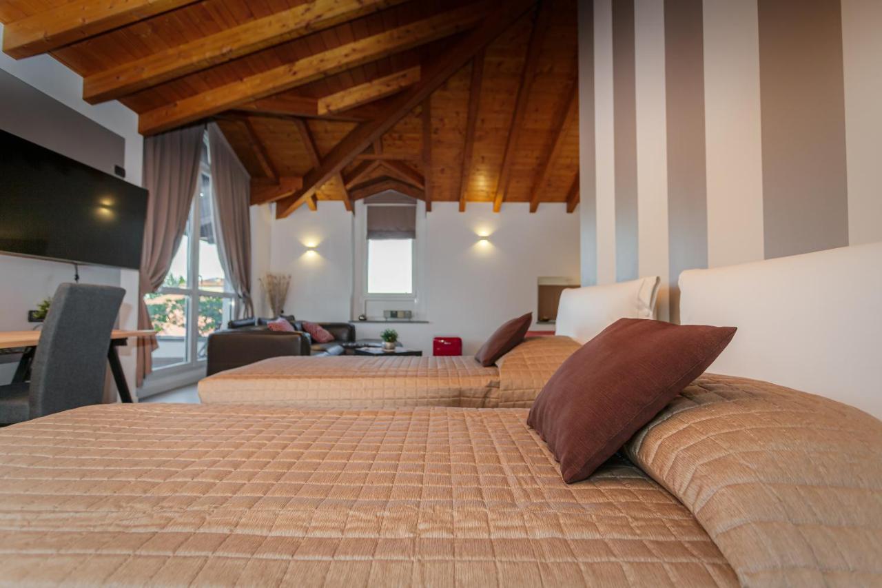 Casa Ananda Bed & Breakfast Ferno Exterior photo